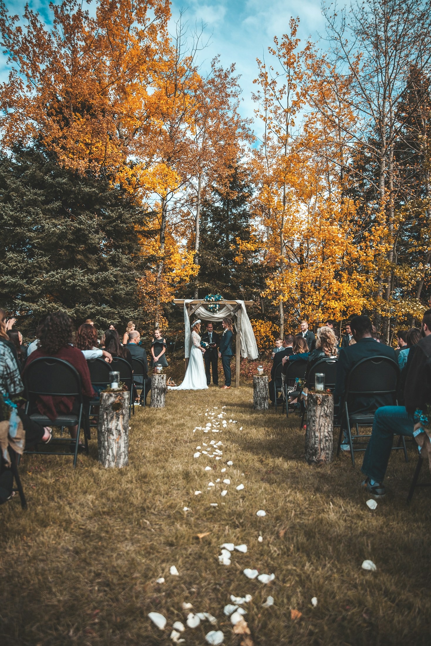How to Plan a Personalized Non-Religious Wedding